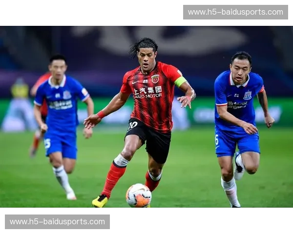 尘封记忆的绿茵对决：重温上港vs权健，一场荡气回肠的足球史诗